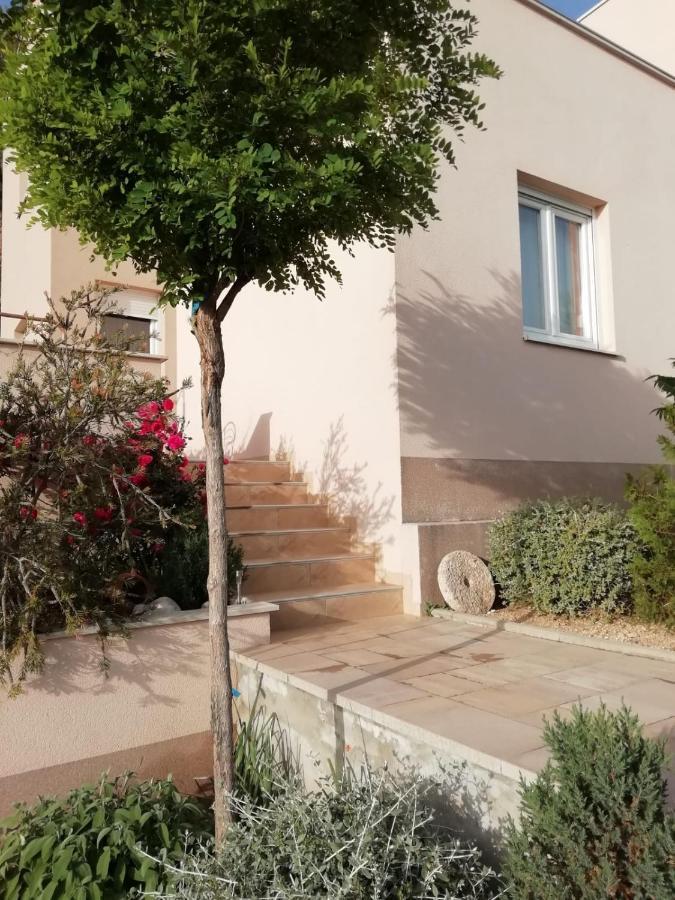 Apartment Dandelion Брела Экстерьер фото